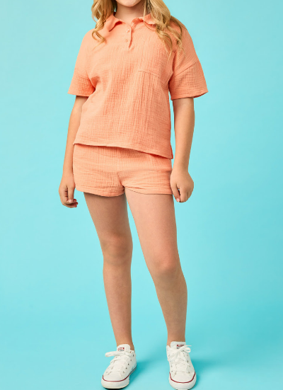 Girls Elastic Waist Textured Shorts