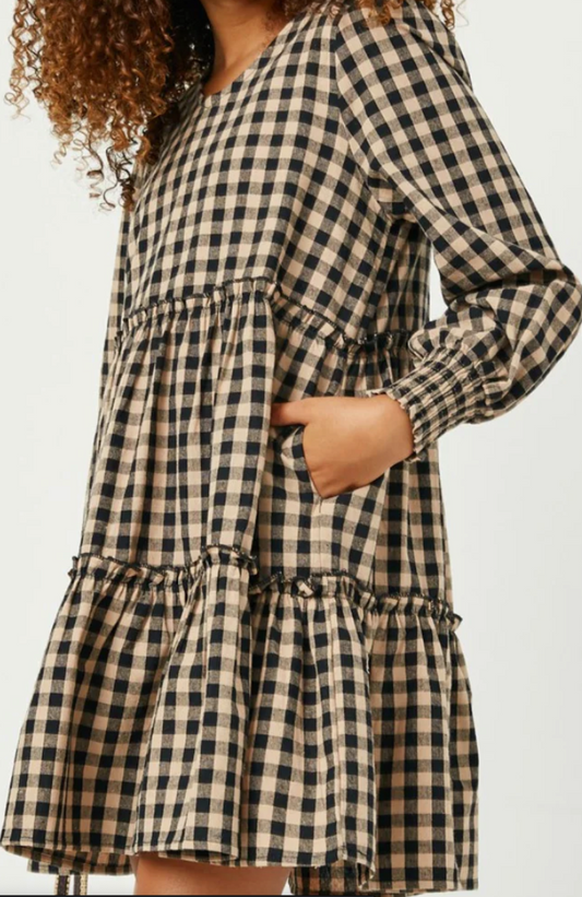 Girls Smocked Cuff V Neck Tiered Plaid Dress